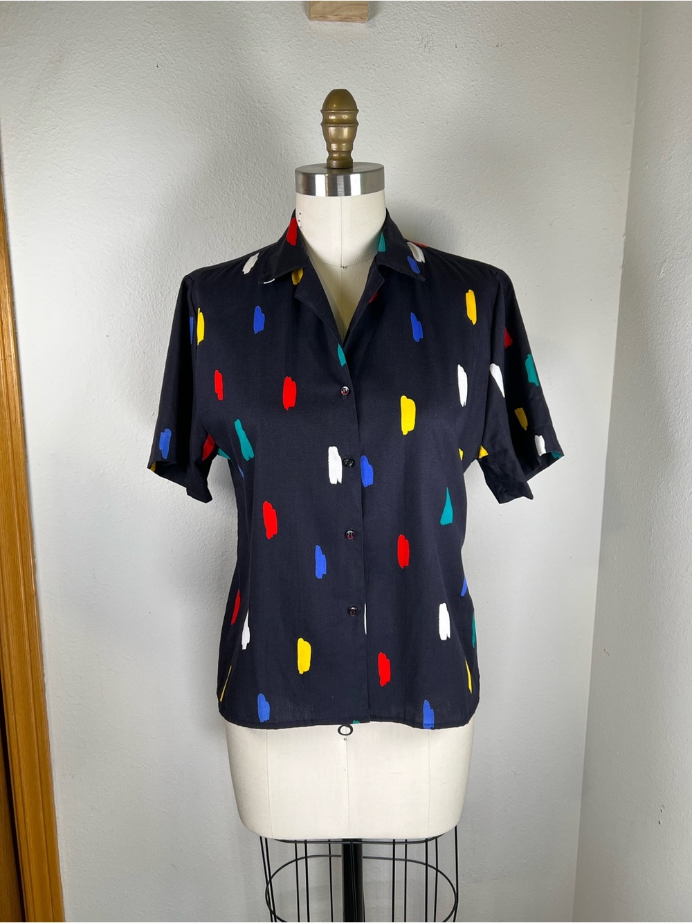 Nordstrom Petite Focus Vintage Black Top with Multicolor Brushstroke Accents